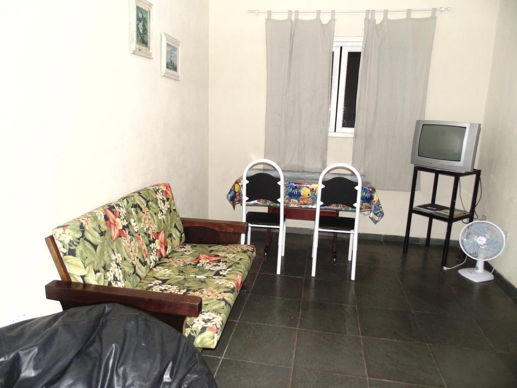 Sunny Apartamentos De 1 E 2 Dormitorios Na Martin De Sa Proximo A Praia Caraguatatuba Kültér fotó