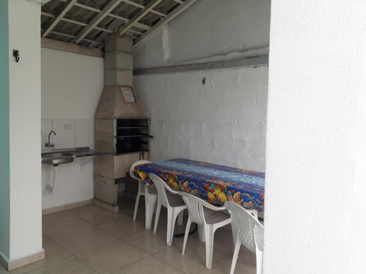 Sunny Apartamentos De 1 E 2 Dormitorios Na Martin De Sa Proximo A Praia Caraguatatuba Kültér fotó